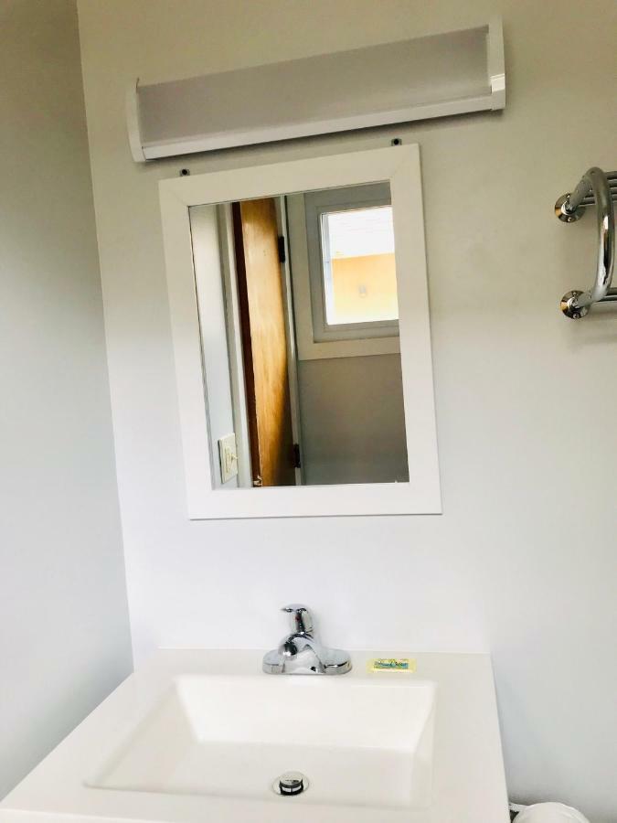 Legacy Inn & Suites Of レイク・ジョージ エクステリア 写真